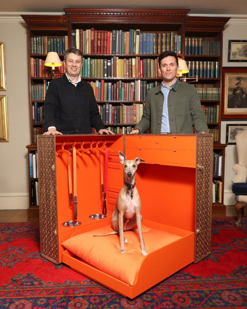 Simon Darren Archi Goodwoof Travel Trunk