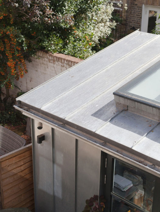 Palantine Avenue exterior