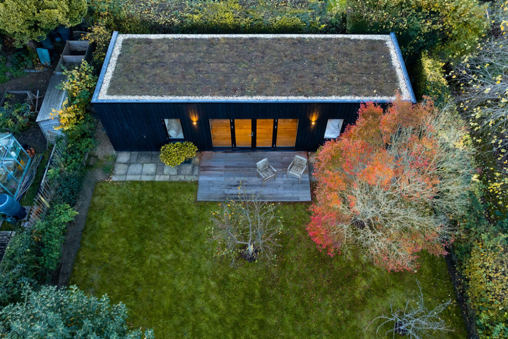 Garden room cranleigh with living room