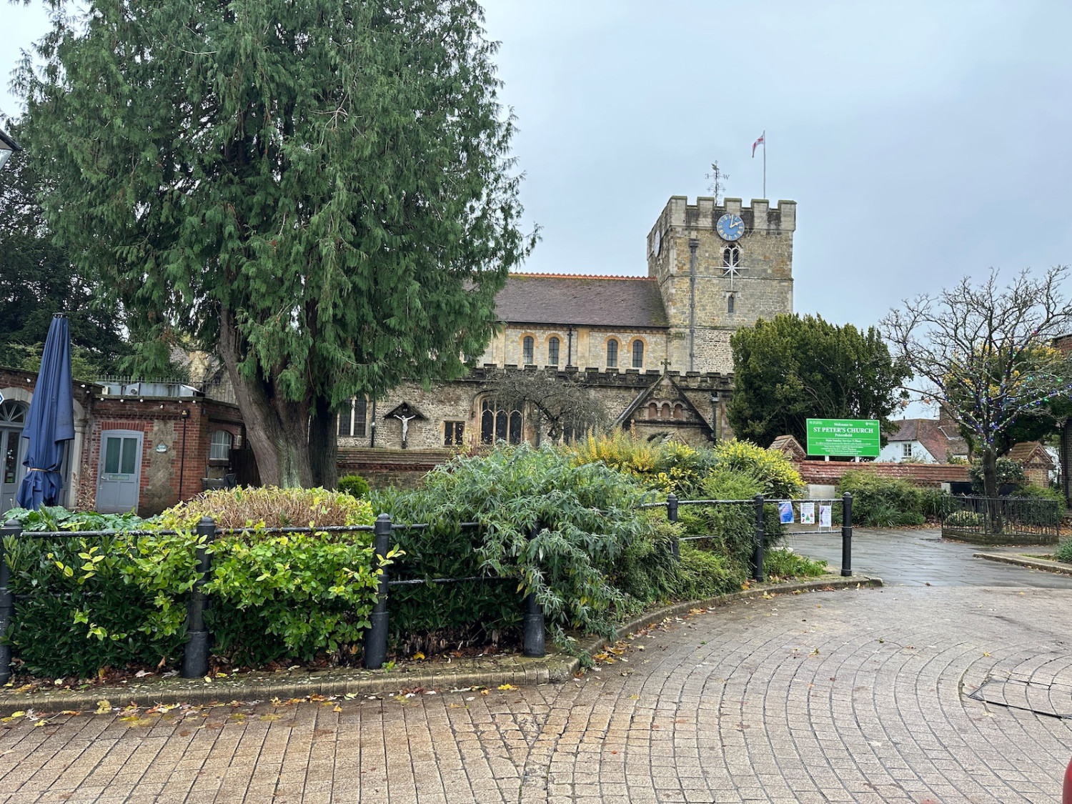 Petersfield-church