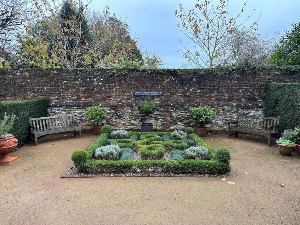 Petersfield-garden