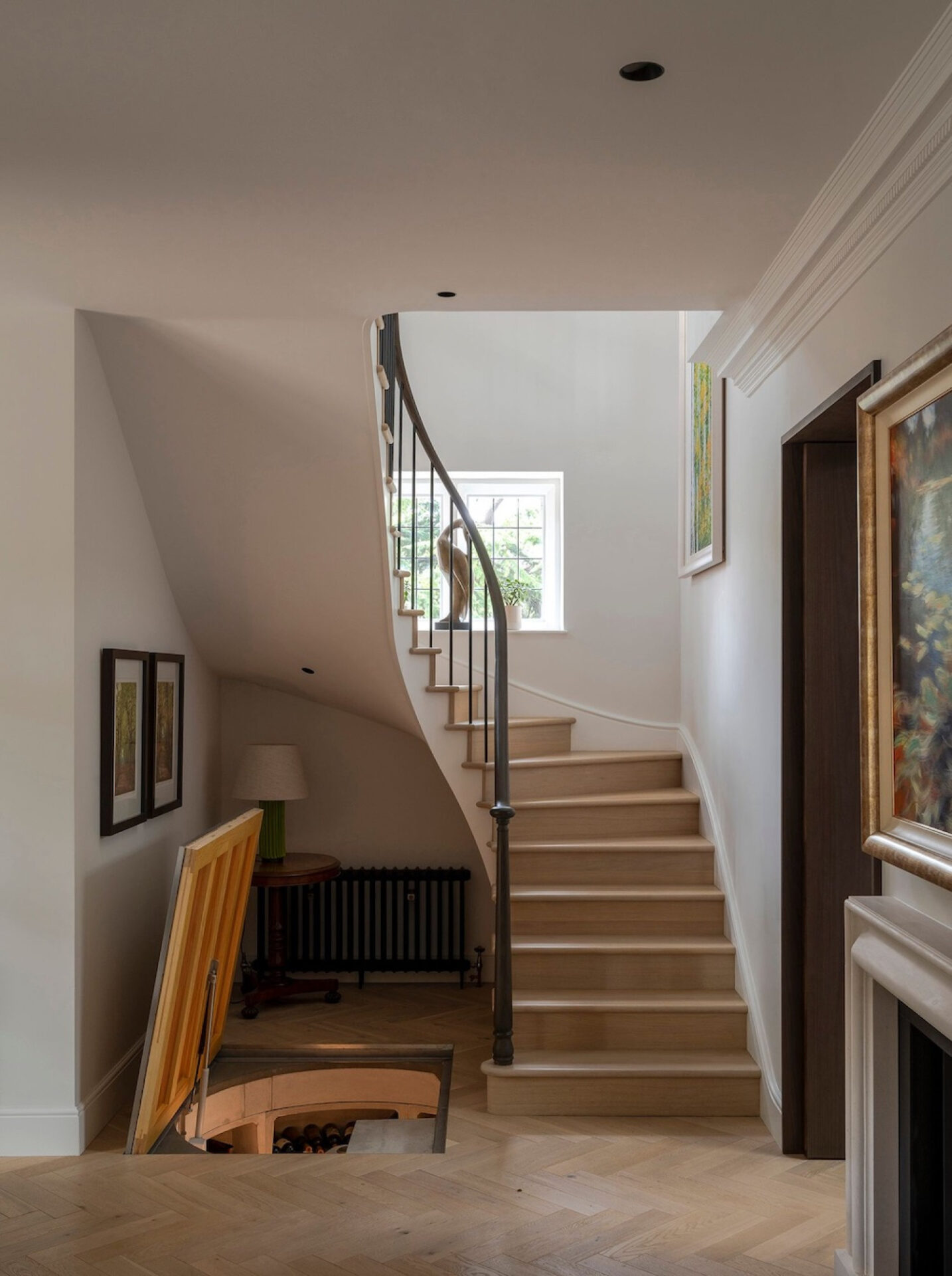 Edwardian-manor-refurbishment-with-spiral-wine-cellar