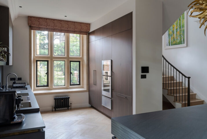 Grove-contemporary-kitchen-sympathetic-renovation-london