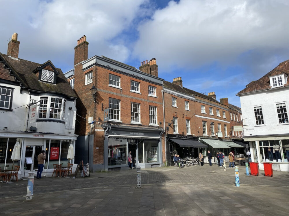 The-Square-Winchester_