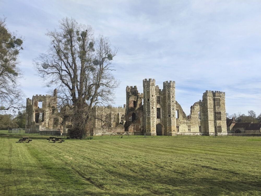 cowdray-castle-ruins