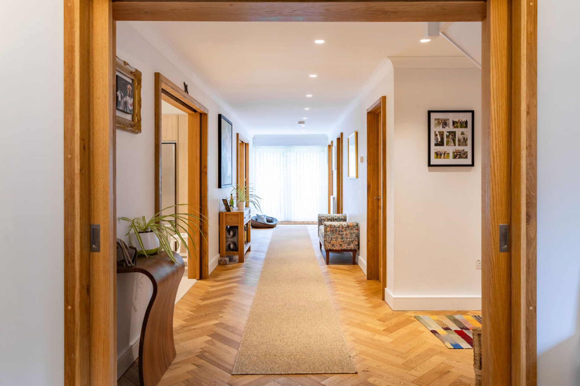 Petersfiled home hall